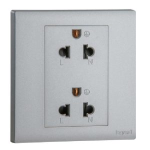 Ổ cắm đôi ba chấu 16A Legrand Obria MEC31049 7 Ổ cắm đôi ba chấu 16A Legrand Obria MEC31049SL